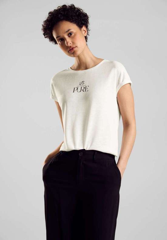 грязно-белый