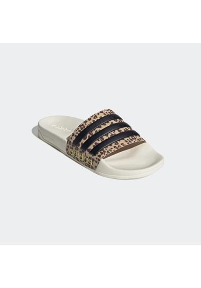 Off White / Core Black / Magic Beige