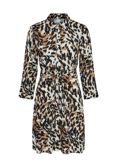 Black AOP:Leo print