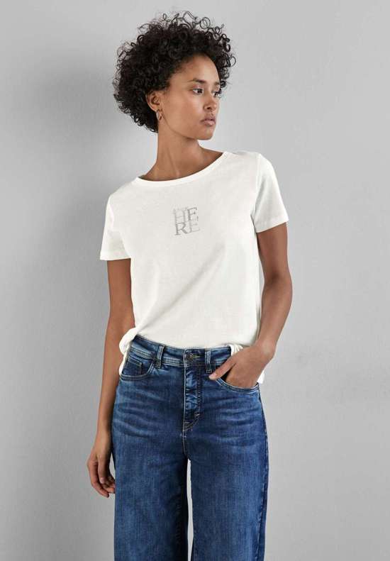 грязно-белый