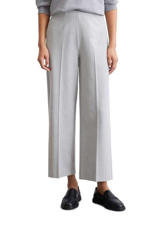 светло-серый