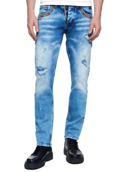 Прямые джинсы с контрастными деталями