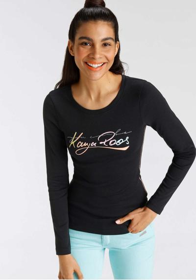 Рубашка с длинными рукавами и модной цветной надписью-логотипом.