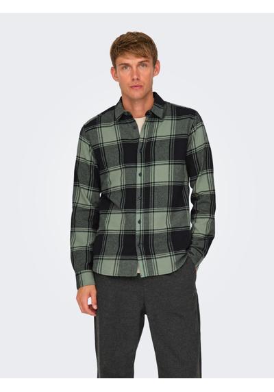Black Checks:BIG SEA SPRAY
