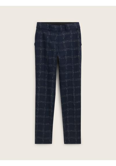 delicate navy check design