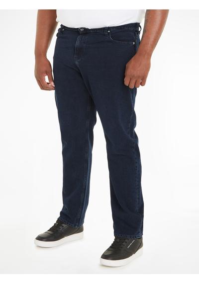 Джинсы стандартного кроя, джинсы предлагаются разной ширины.