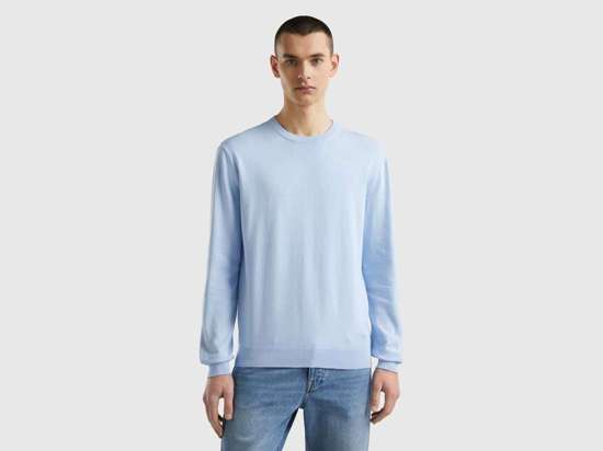 светло-синий