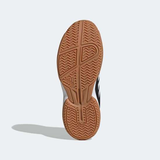 Core Black / Cloud White / Gum10