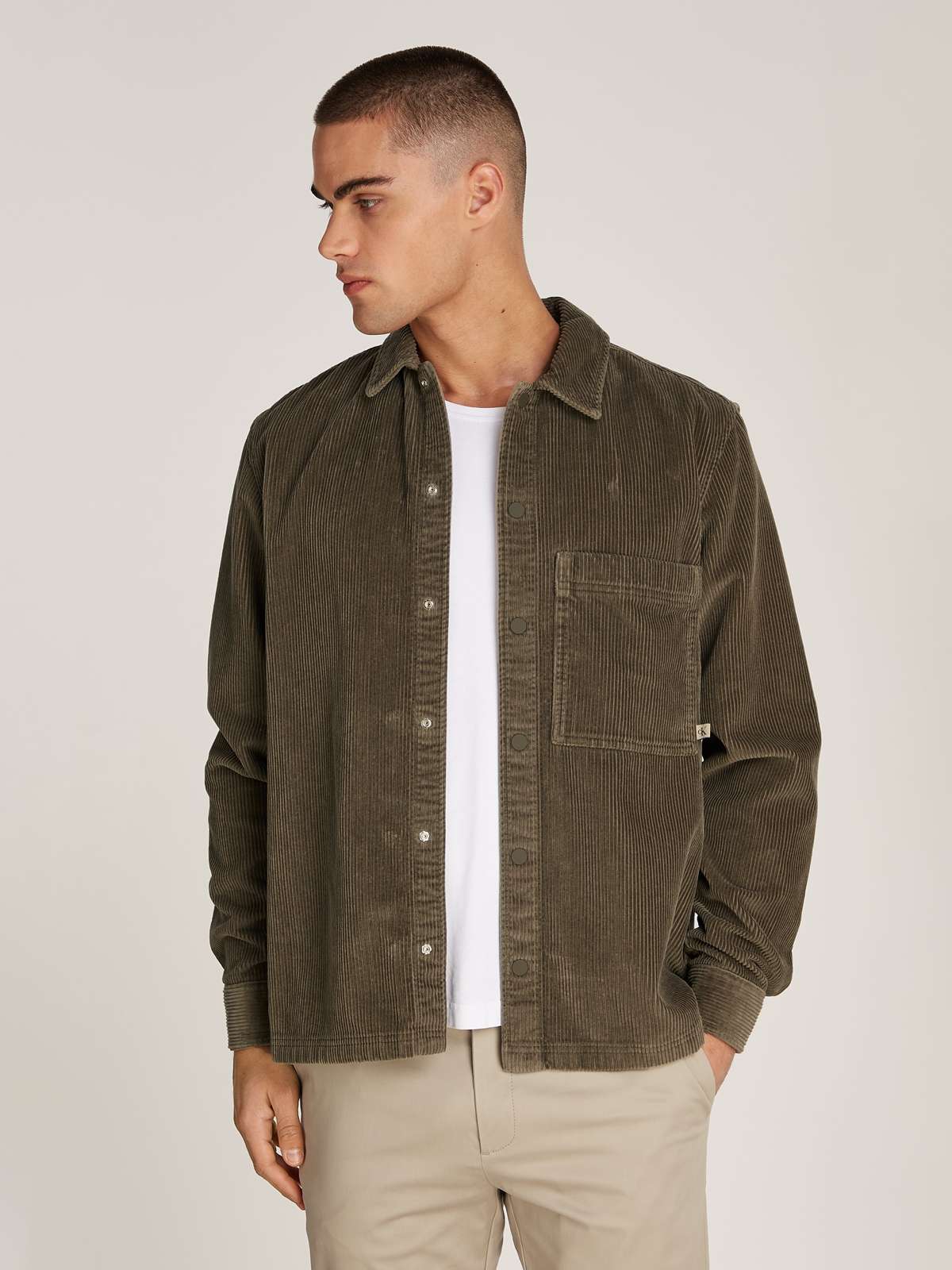 Уличная рубашка из вельвета»CORDUROY OVERSHIRT«