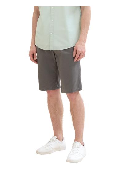 grey structure print