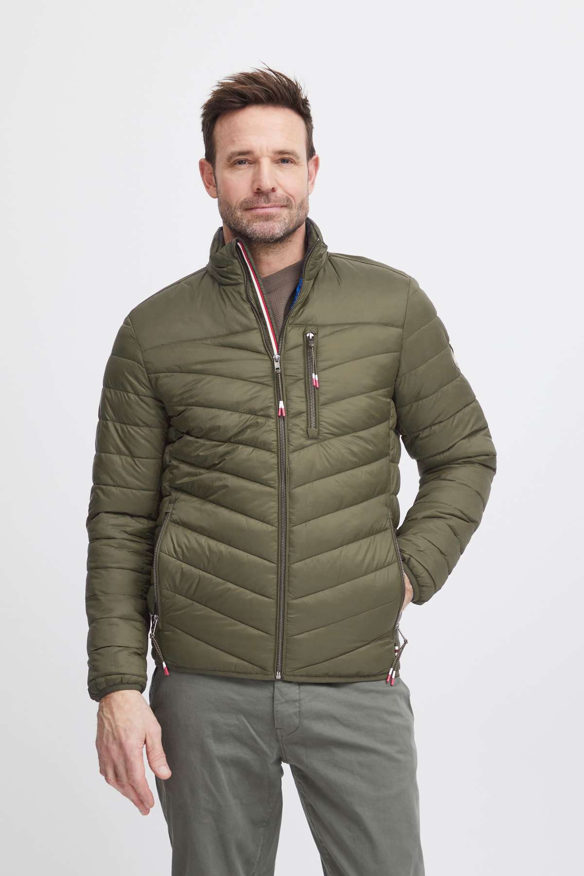 Стеганая куртка»FQJACOB padded jacket«