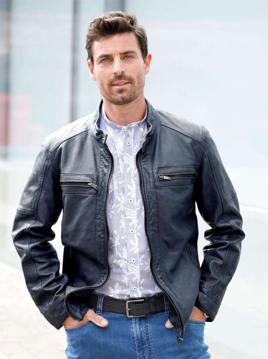 серо-голубой