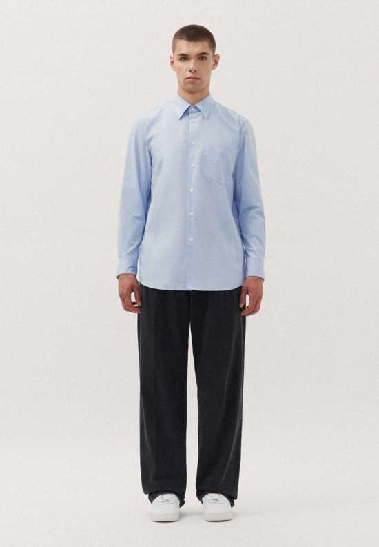 светло-синий