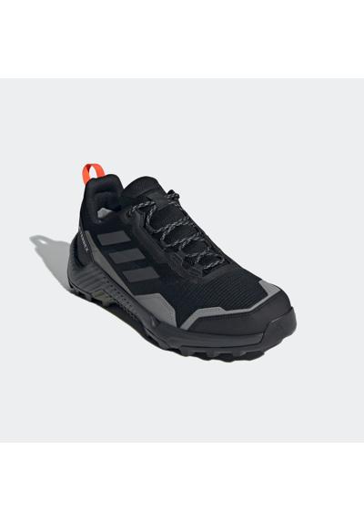 Core Black / Carbon / Ch Solid Grey