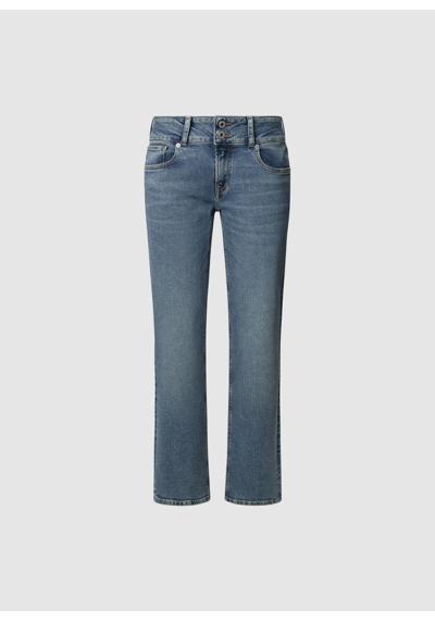 Прямые джинсы с застежкой на две пуговицы. STRAIGHT JEANS LW