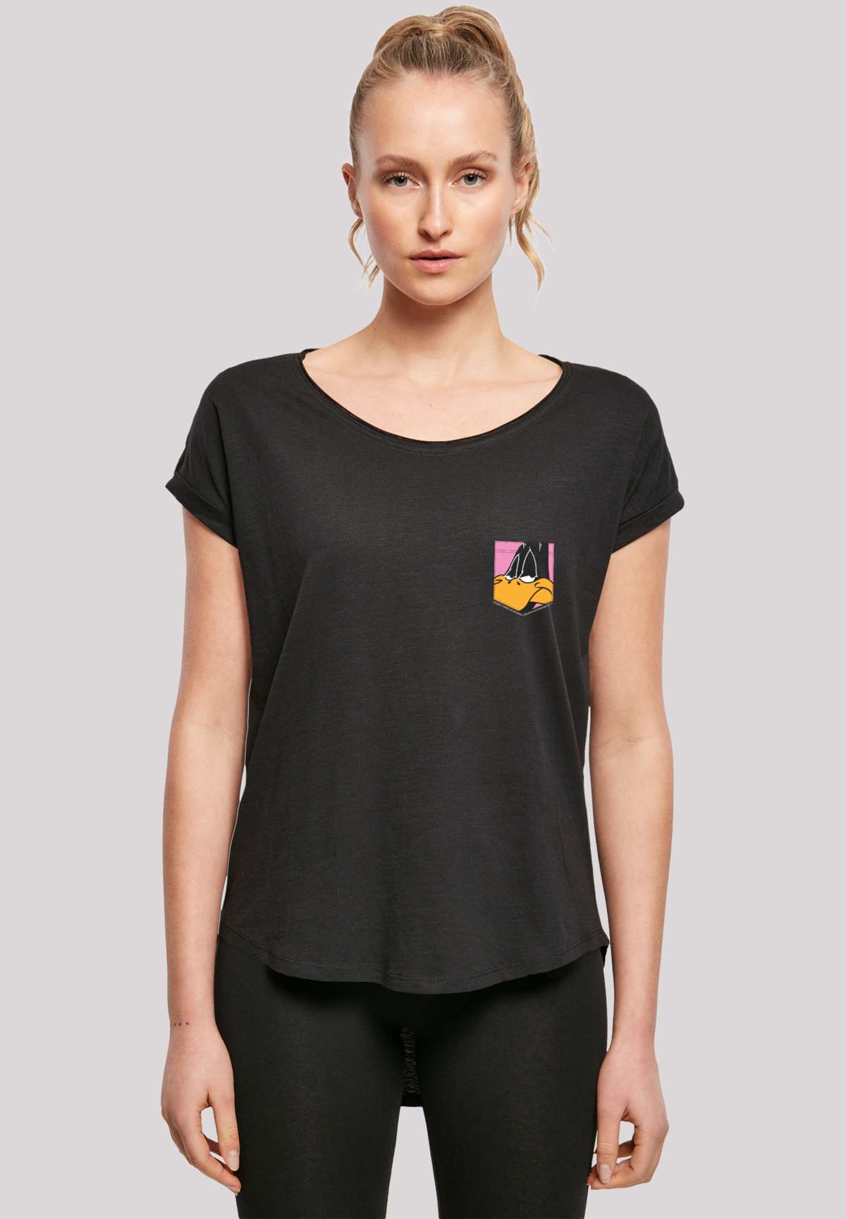 футболка Looney Tunes Daffy Duck Face Faux Pocket