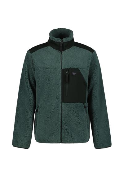 Куртка для отдыха на открытом воздухе с тонкой нашивкой-логотипом на нагрудном кармане.