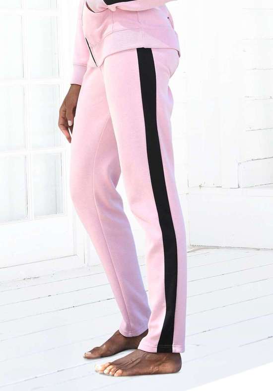 розовый-черный