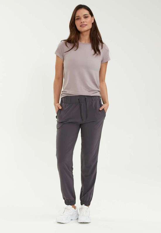 прозрачный