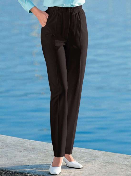 темно-коричневый