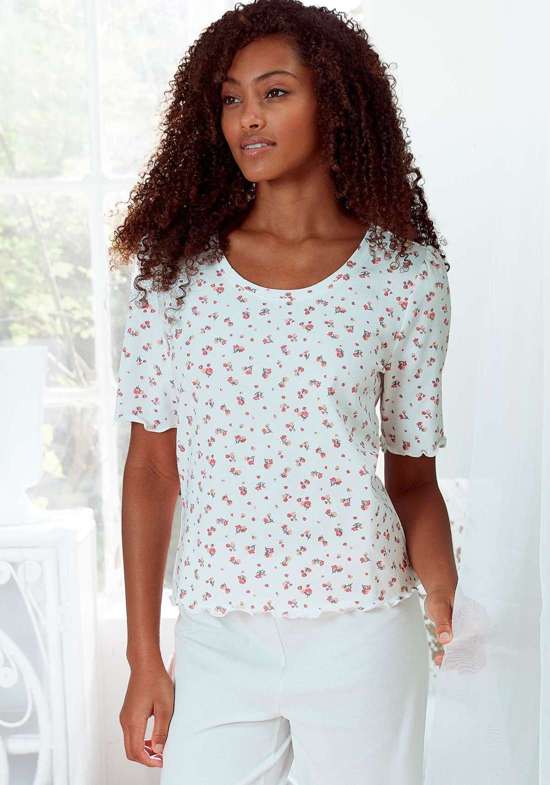 белый-в цветочек