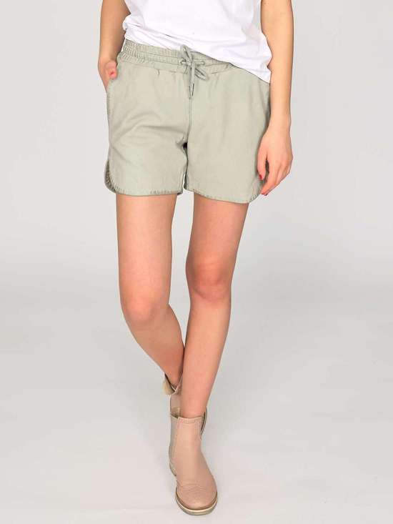 светло-зеленый