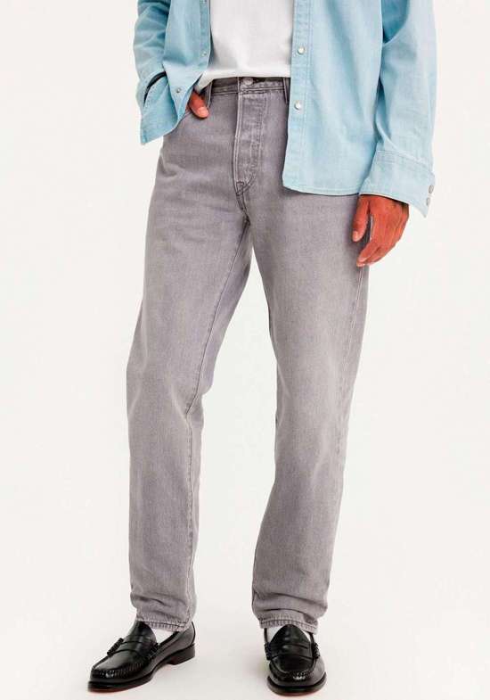 CLOUDY W A CHANCE OF