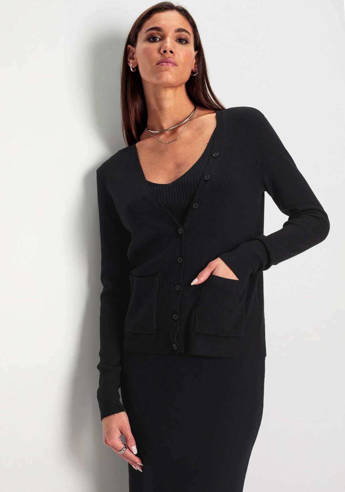 Кардиган с планкой на пуговицах - НОВАЯ КОЛЛЕКЦИЯ