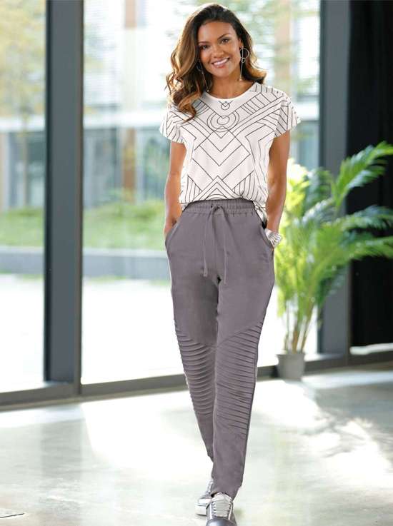 экрю-с рисунком