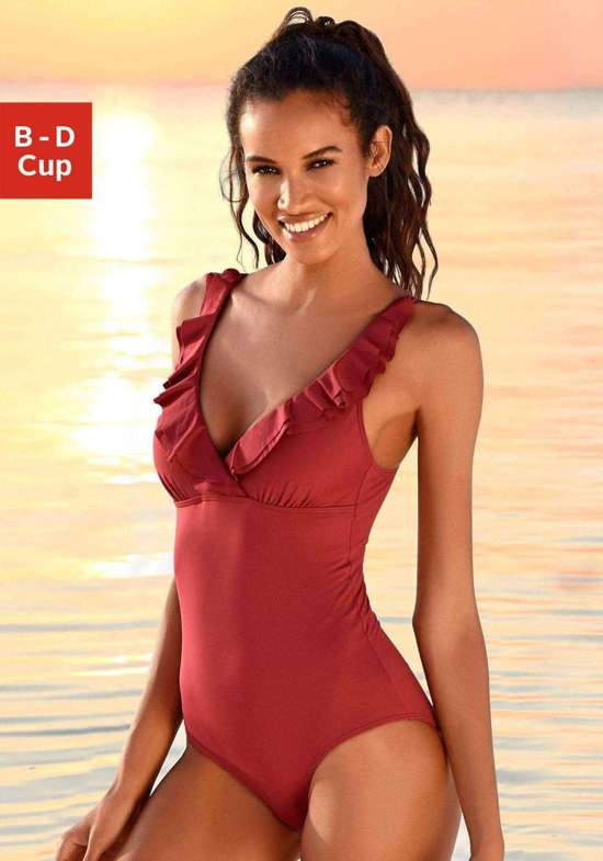 красный ржавый 