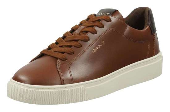 темно-коричневый