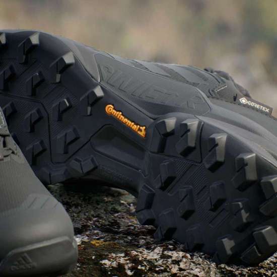 черный / черный / серый