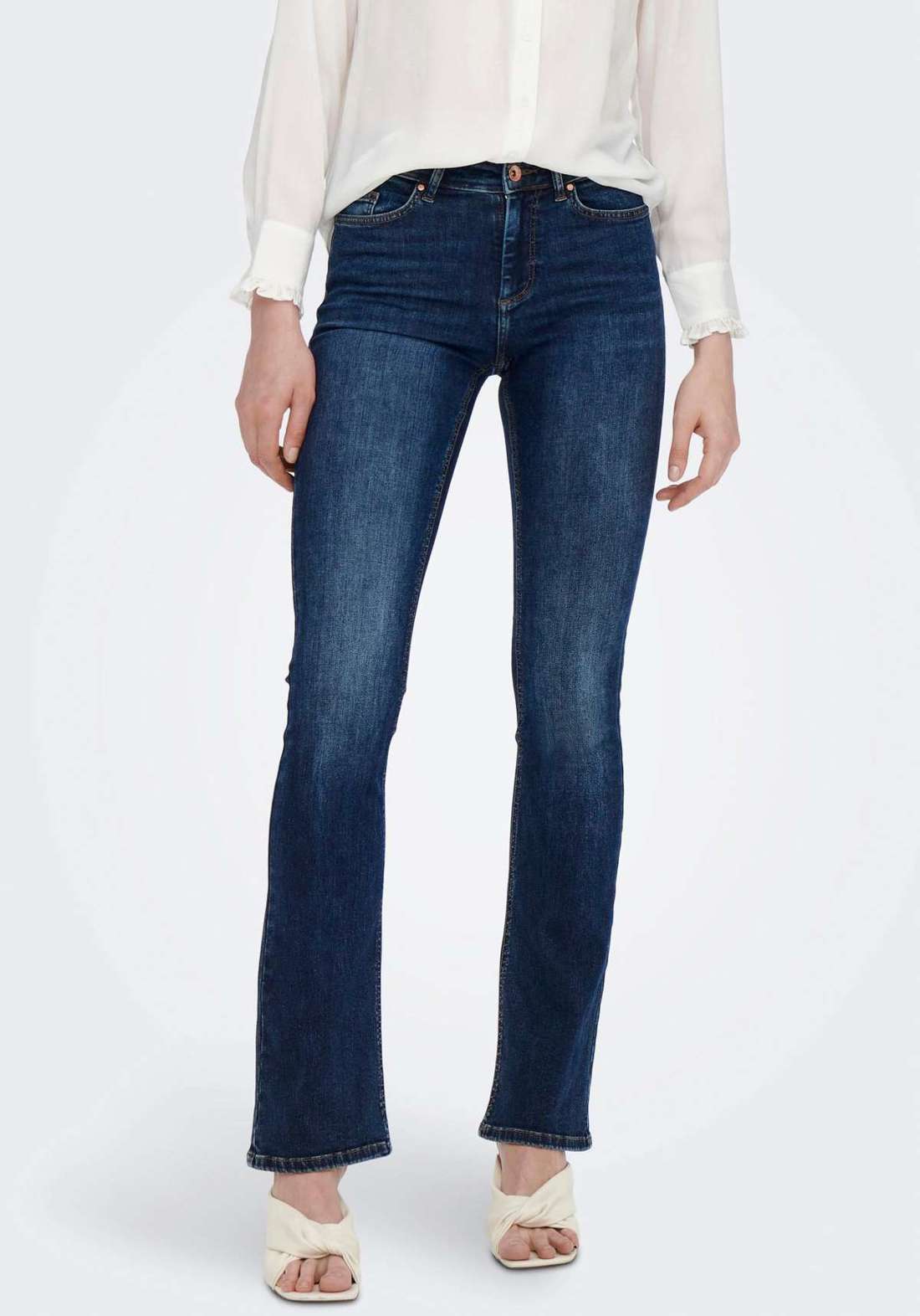 Джинсы Bootcut ONLBLUSH MID FLARED DNM TAI021