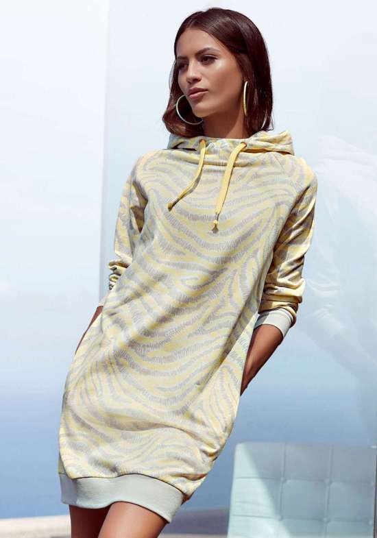 светло-красный-светло-серый-С рисунком