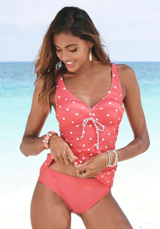 красный -белый