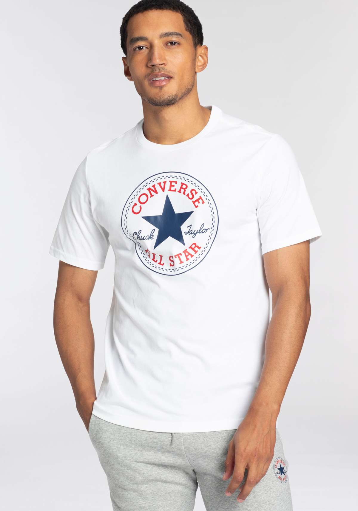 футболка »CONVERSE GO-TO ALL STAR PATCH STANDARD-FIT T-SHIRT«