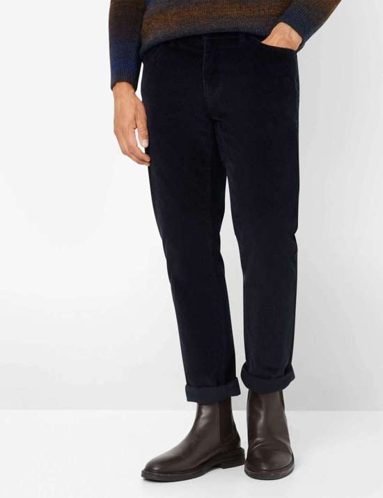 темно-зеленый