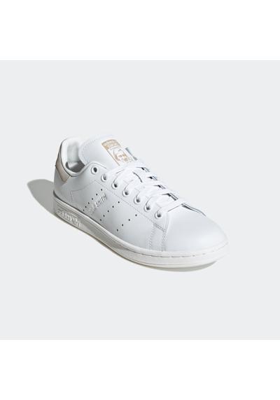 Cloud White / Wonder Beige / Silver Metallic