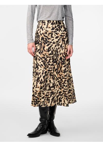 Black AOP:Leo print
