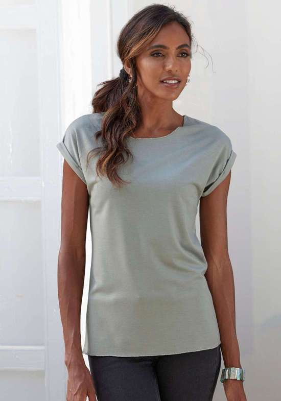 серо-зеленый