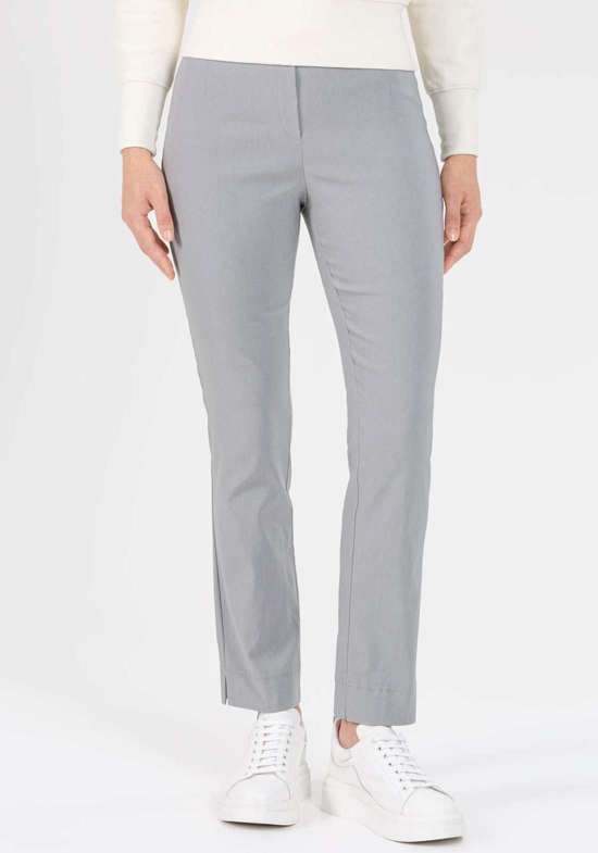 серебристый