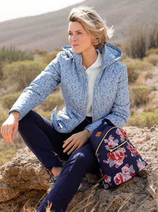 голубой-серо-голубой