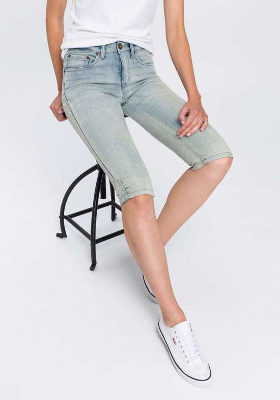 синий-выбеленный