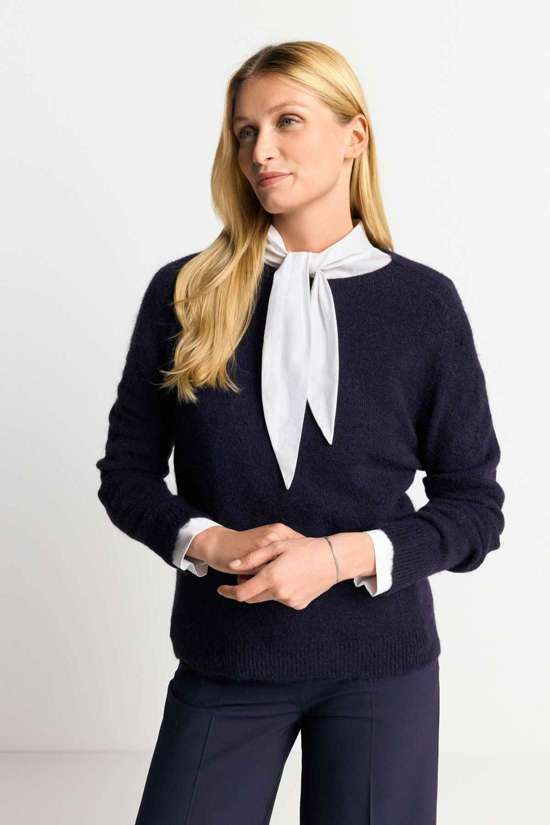 темно-синий