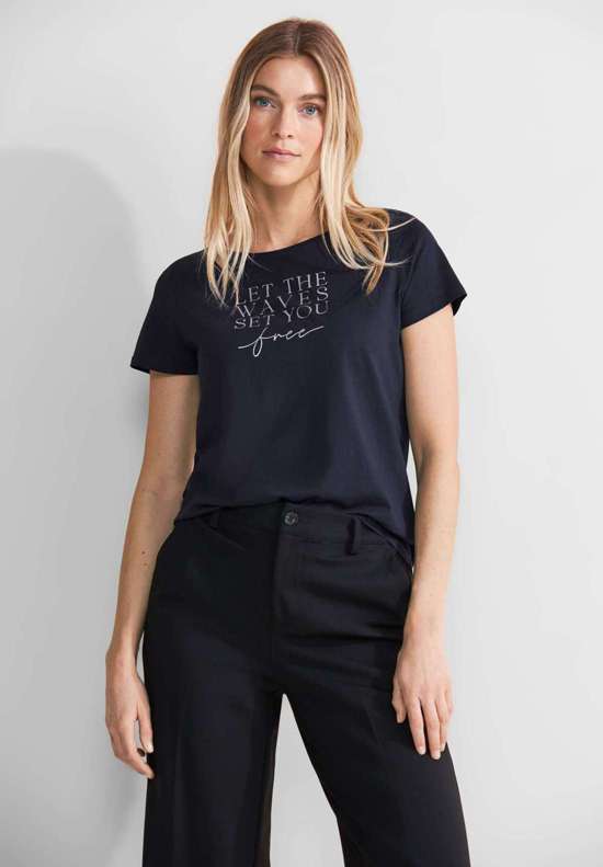 глубокий синий