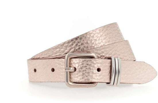 золотистый