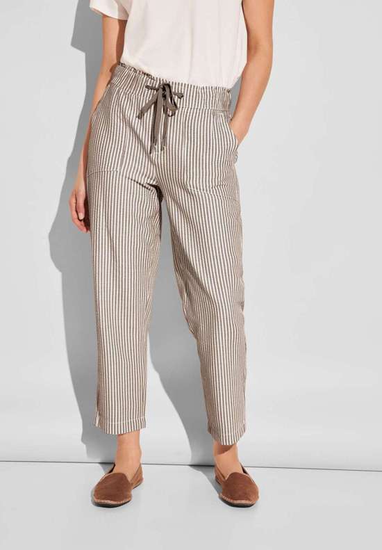 бежевый сафари