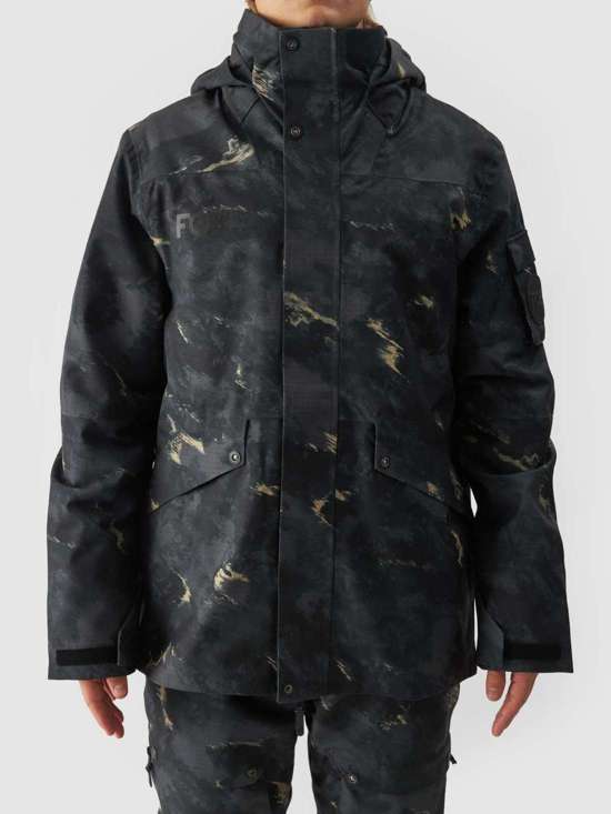 Лыжная куртка с капюшоном