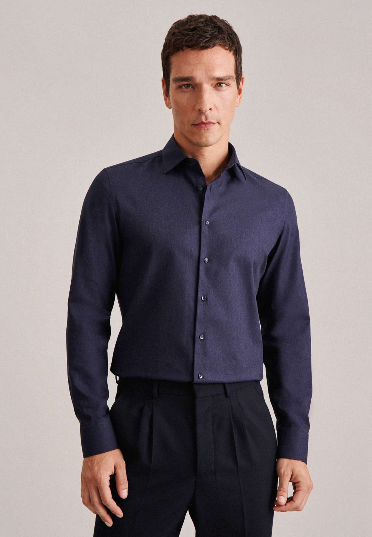 Фланелевая рубашка, стандартный воротник Кент с длинными рукавами, однотонная