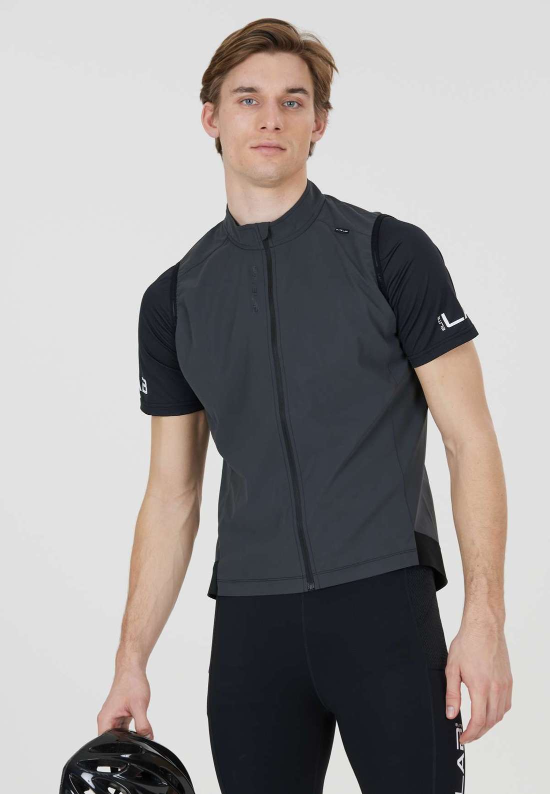 Жилет Softshell с функцией защиты от ветра и светоотражающими полосами. Bike Elite X1